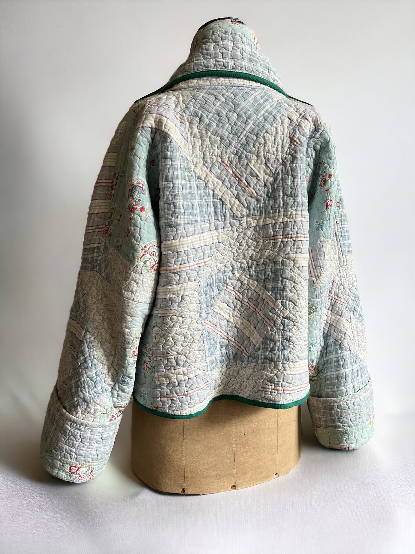 Short Quilt Jacket