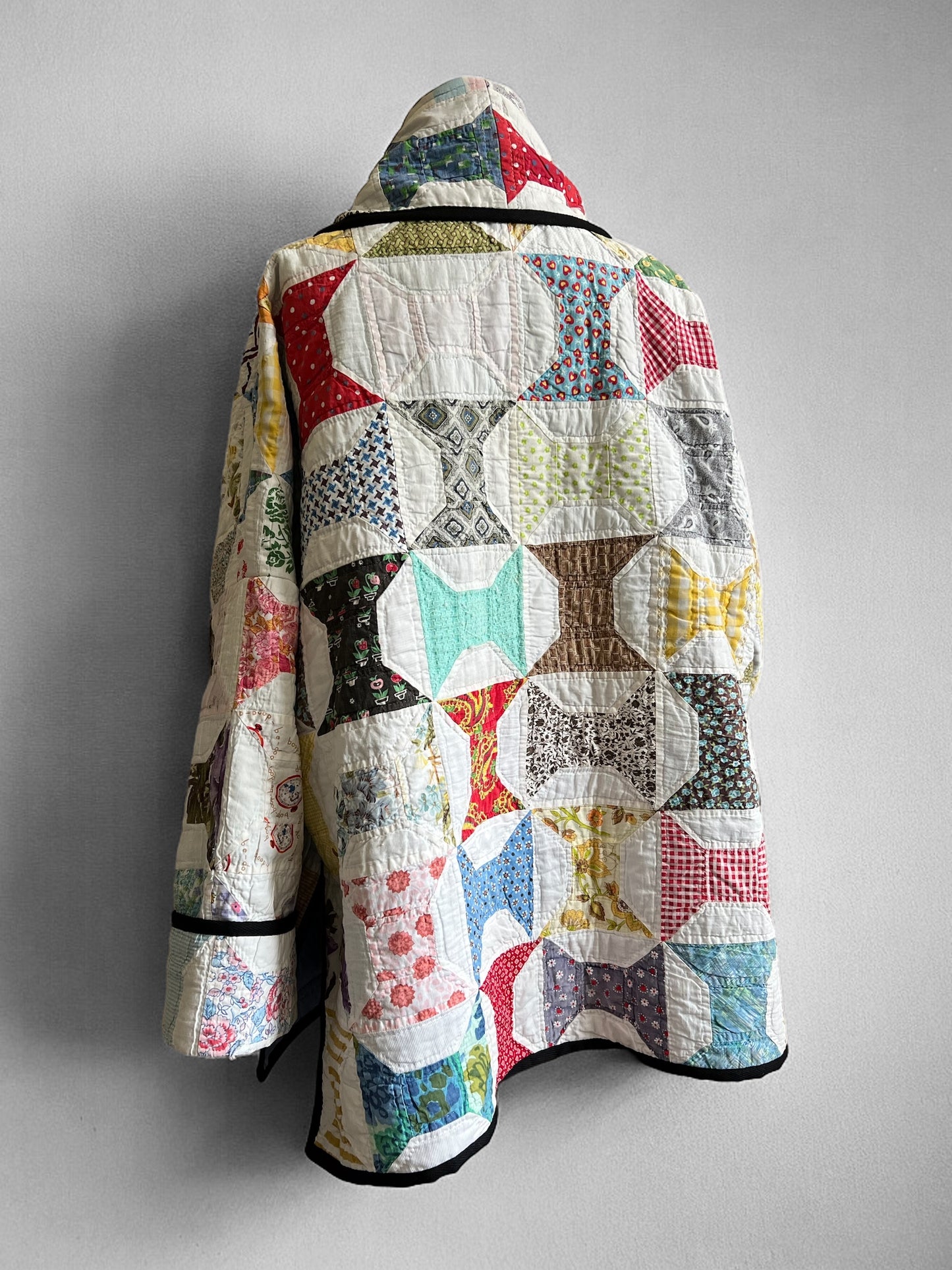 American 1950's Bow Tie pattern Quilt Coat